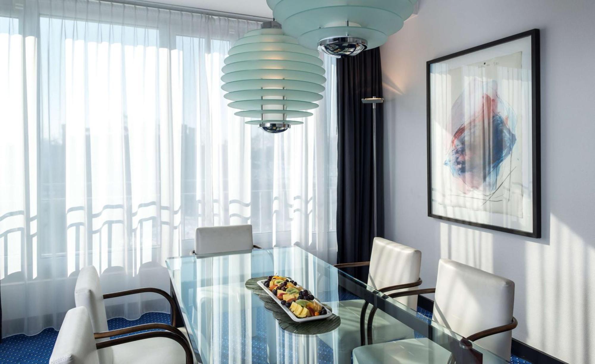 Dorint Hotel Потсдам Экстерьер фото
