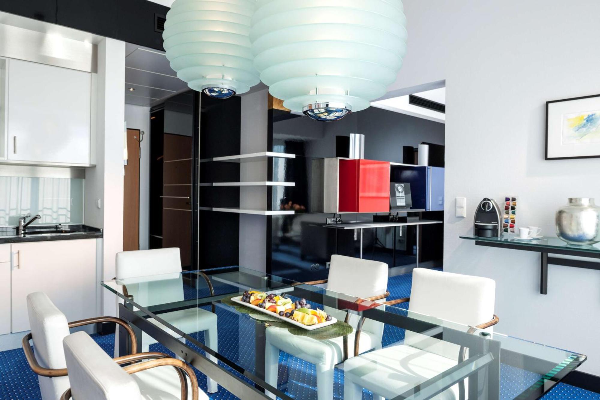 Dorint Hotel Потсдам Экстерьер фото