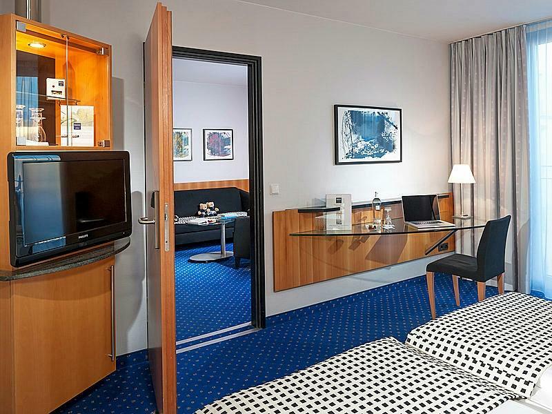Dorint Hotel Потсдам Экстерьер фото